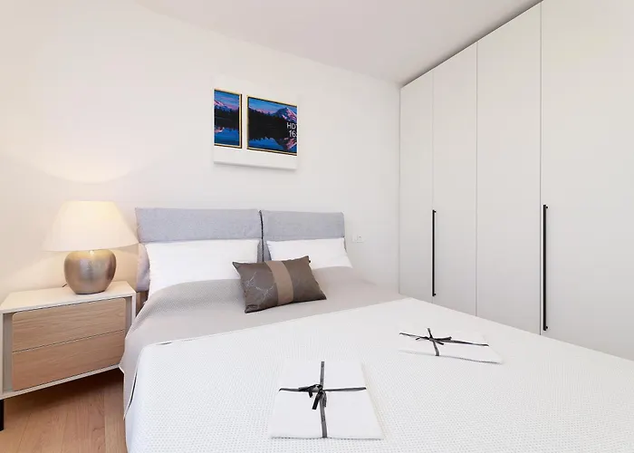 Luxury Twin Slatina Daire