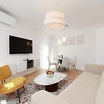 Apartment Luxury Twin Slatina
