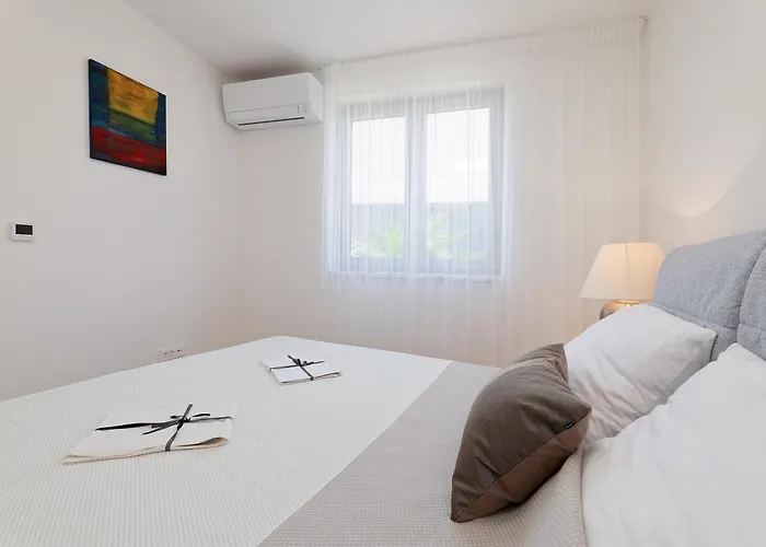 Luxury Twin Slatina Apartman *